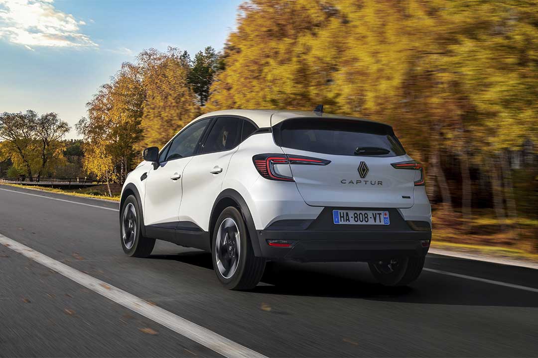 Renault Captur E-Tech (2024) arriere